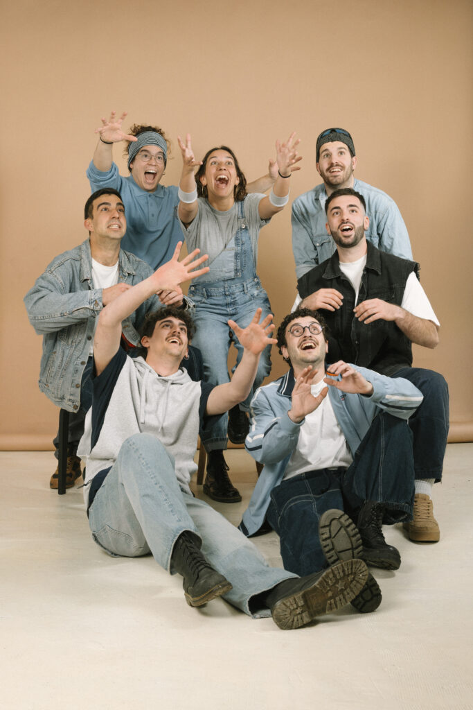 Sardines en llauna - Hem vingut a jugar
